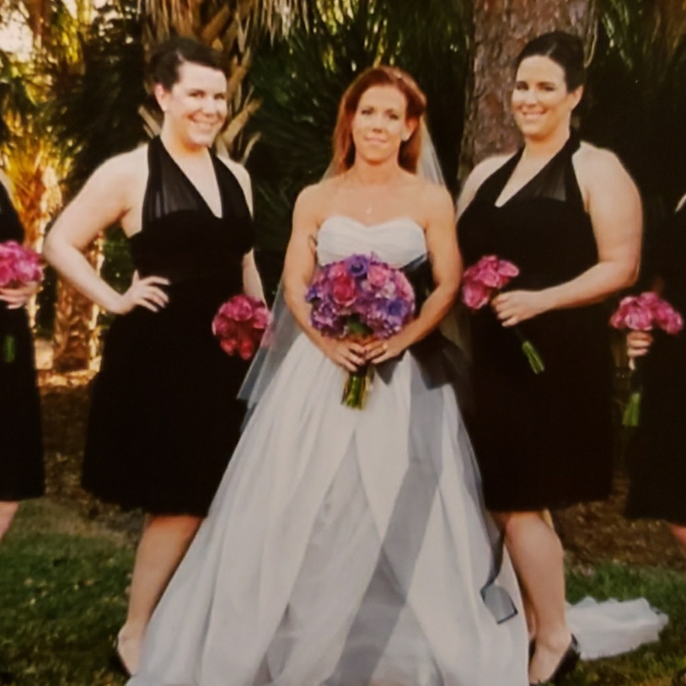 Vera Wang Ivory Wedding Veil - Picture 3 of 6